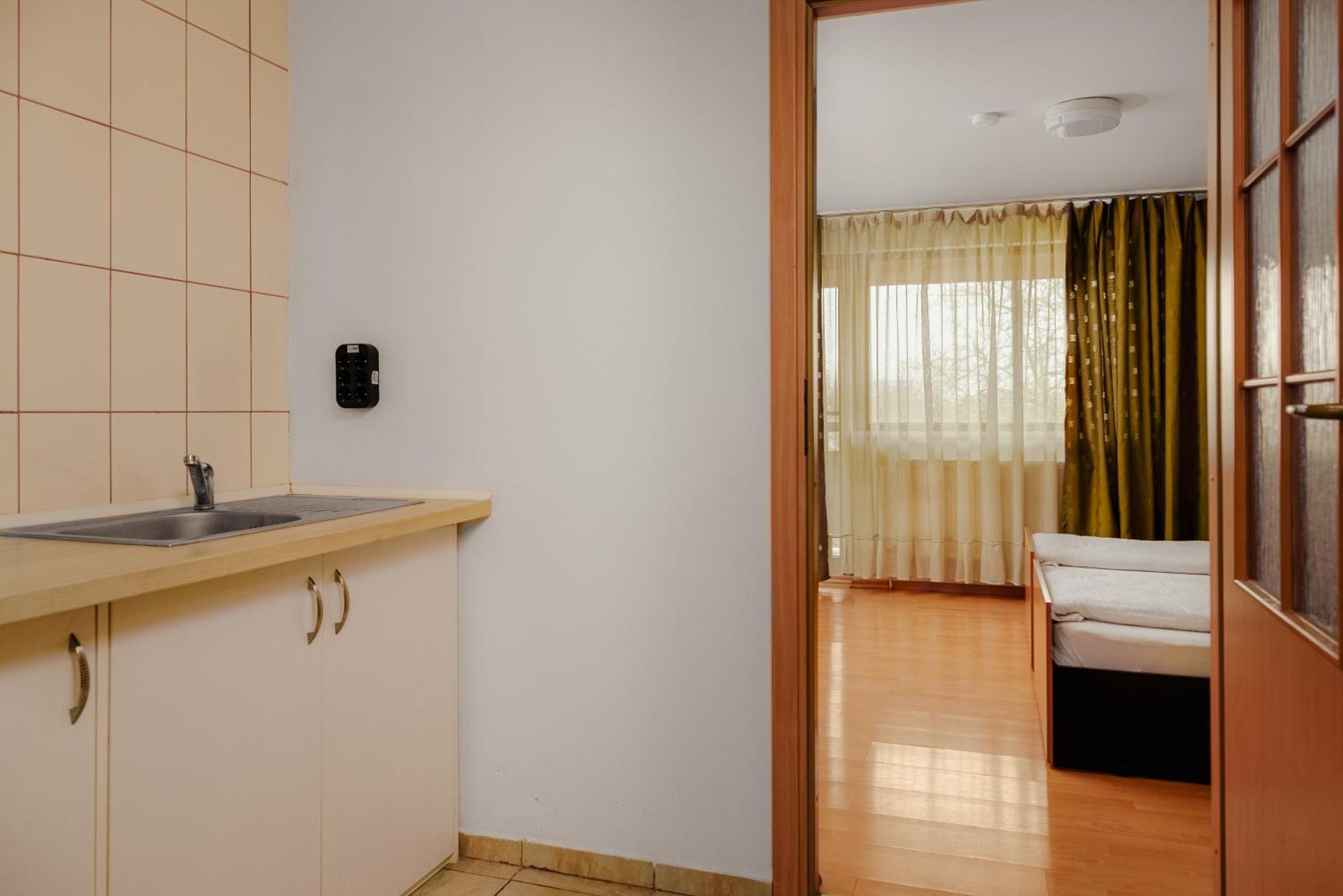 Business Transit To Therme & Bucharest Airport Săftica Zewnętrze zdjęcie